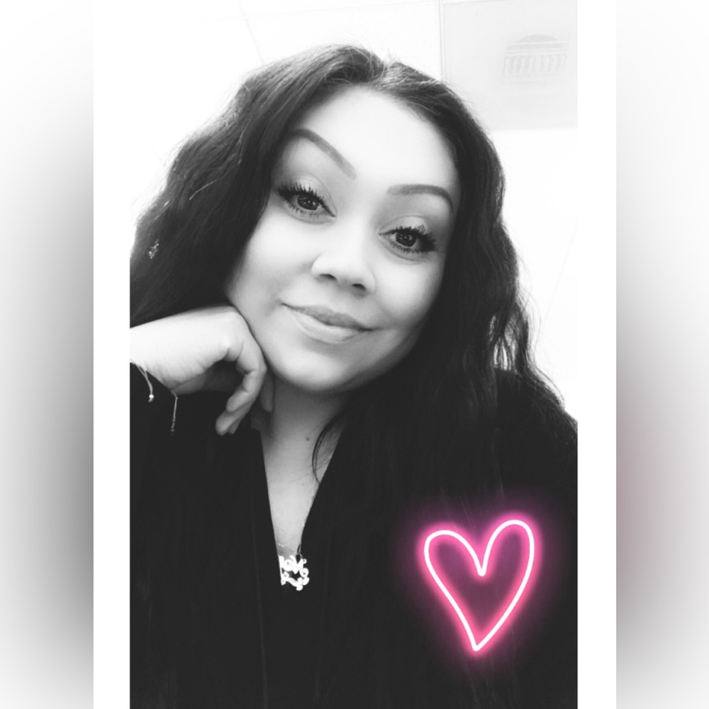 Meet your Posher, Ruth - Picture 3 of 3